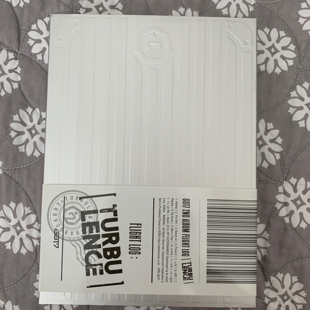 GOT7 Flight Log: Turbulence Album- MARK VERSION